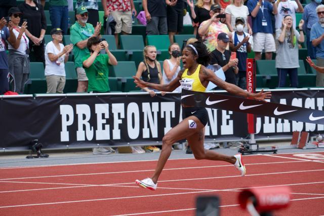 开云棋牌下载-只差0.05秒 乔伊娜的百米世界纪录已经触手可及？