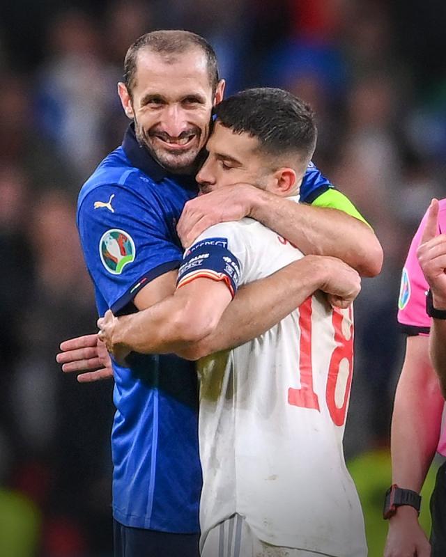 开云体育下载安装-【人物】以压力为食的基耶利尼，如何笑出强大？