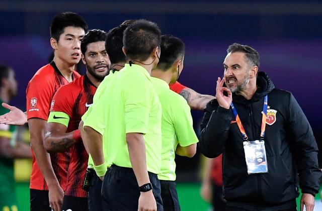 与浩克和解？佩雷拉：矛盾在赛场很常见会自行解决