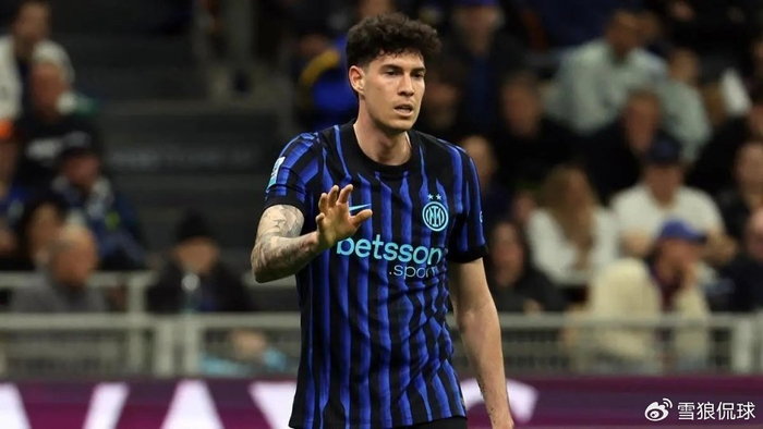 开云棋牌下载-峰回路转？巴斯托尼并未要求离队 巴萨5000万报价被国米当成笑话|巴塞罗那|国际米兰|亚历山德罗·巴斯托尼|意大利足球队|转会费_新浪体育_新浪新闻